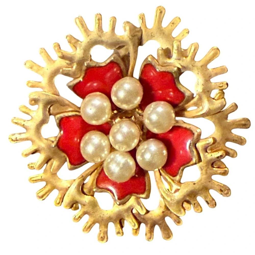 Gold Tone Red Flower Brooch Pin Faux Pearls Vintage Style‎